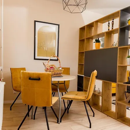 Apartment Petronic *